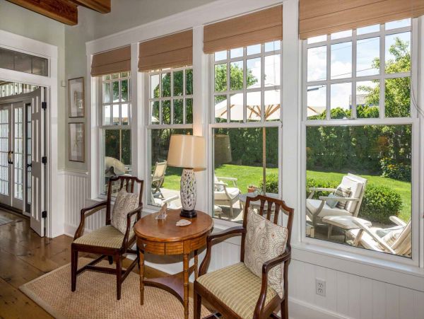Cape Cod Home 994531