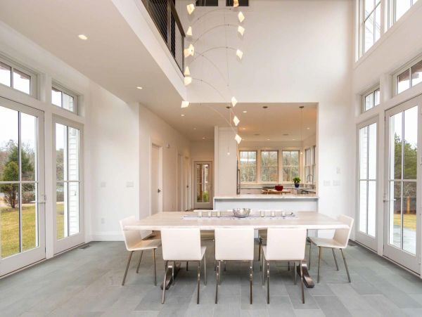 Cape Cod Home 994533