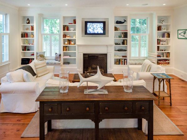 Cape Cod Home 994534