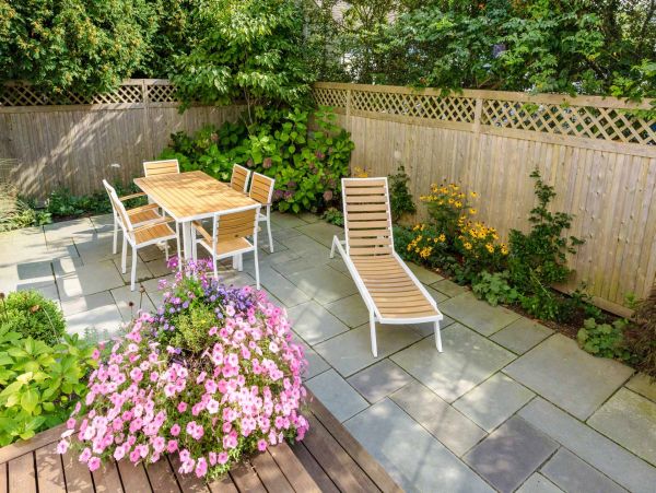 Cape Cod Home 994534