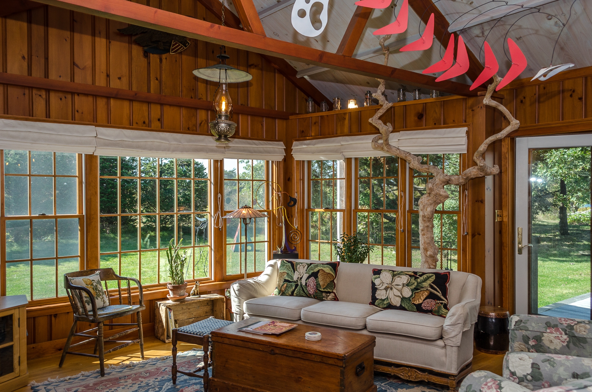 Cape Cod Home 994535