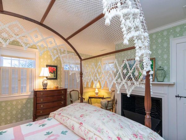 Cape Cod Home 994541