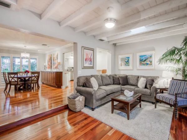 Charming Vacation Home In Lighthouse Point With Pool