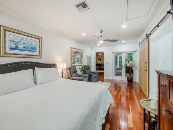 Charming Vacation Home In Lighthouse Point With Pool
