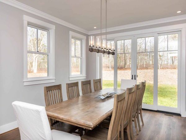 Cape Cod Home 994544