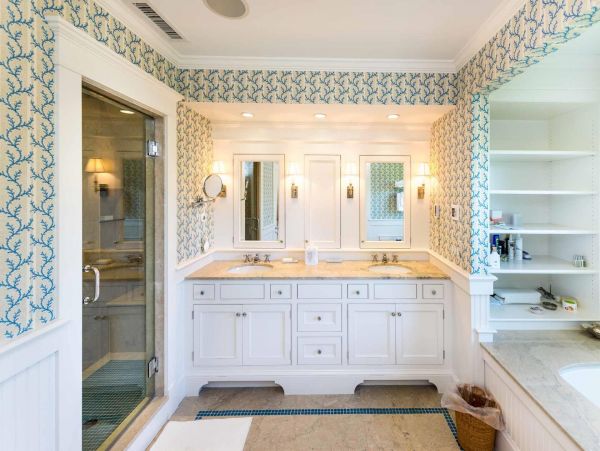 Cape Cod Home 994546