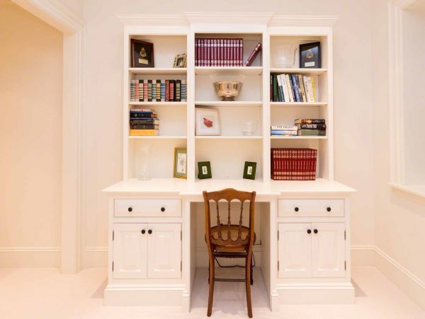 Cape Cod Home 994547