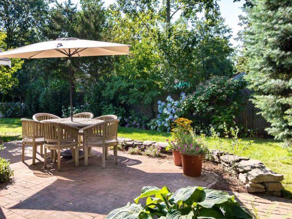 Cape Cod Home 994557
