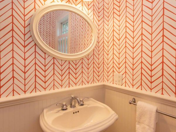 Cape Cod Home 994559