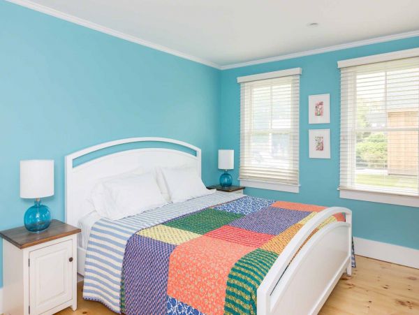 Cape Cod Home 994563