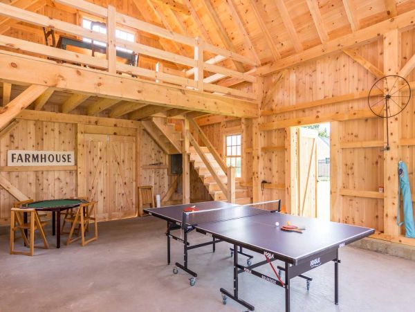 Cape Cod Home 994563