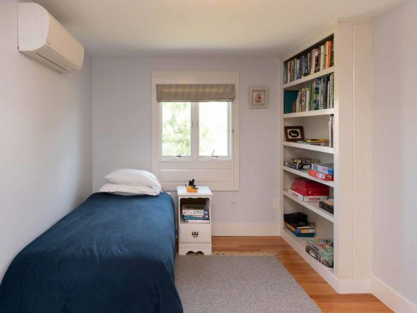 Cape Cod Home 994566