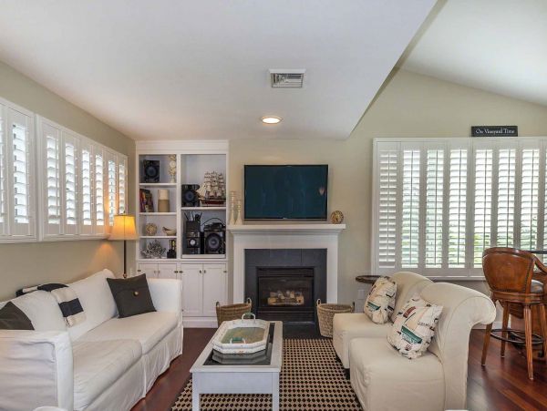 Cape Cod Home 994567
