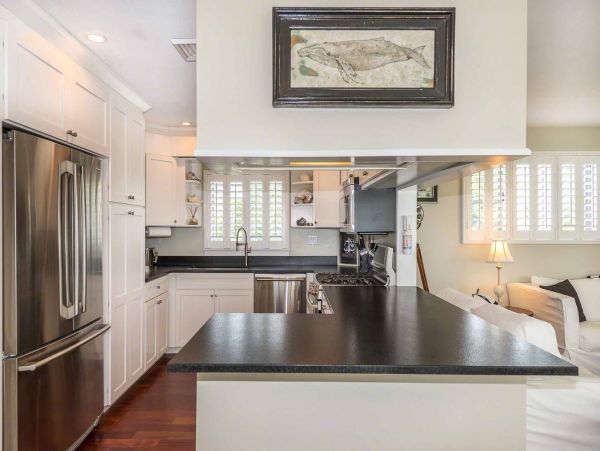 Cape Cod Home 994567
