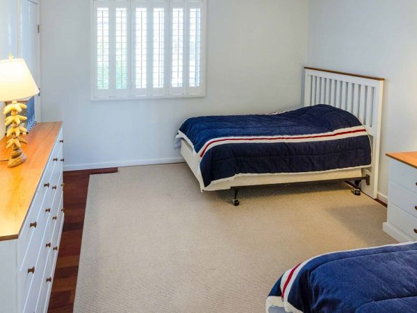 Cape Cod Home 994567