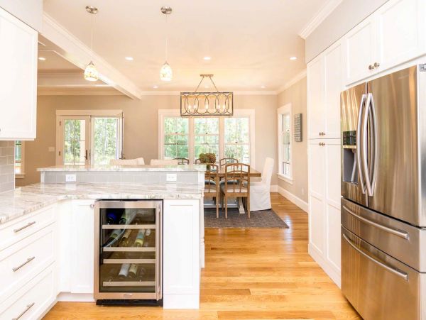 Cape Cod Home 994568