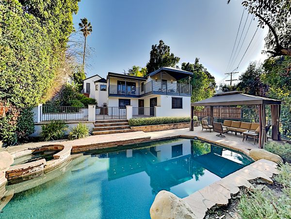 LA Luxury Pool Home Studio City Area