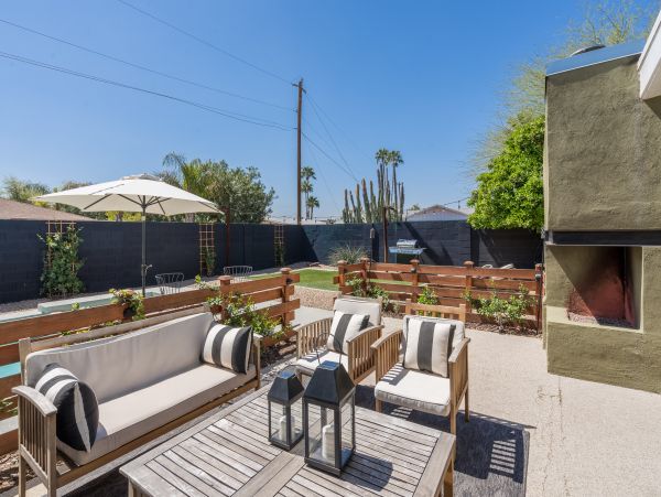 Lovely Four Bedrooms Vacation Rental Home in Scottsdale
