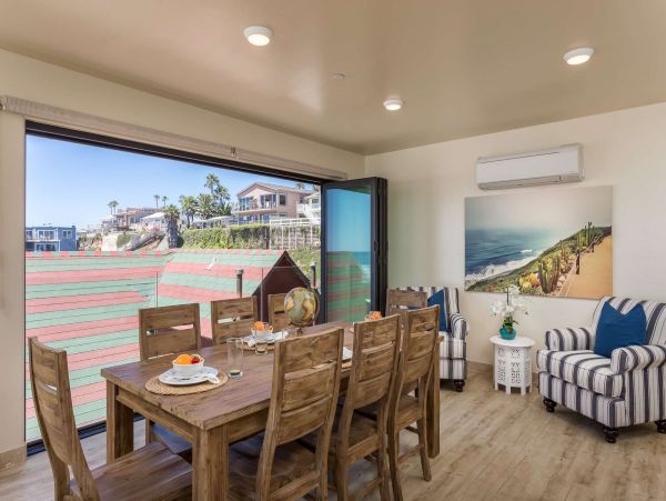 Beachfront Four Bedroom Rental Condo on Oceanside Ocean View