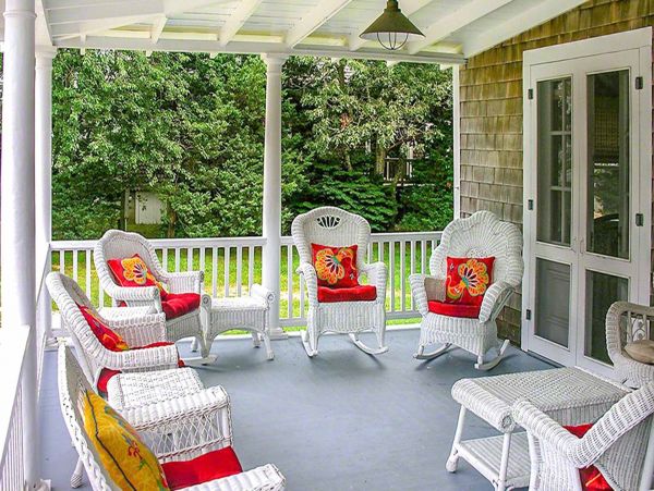 Cape Cod Home 994587