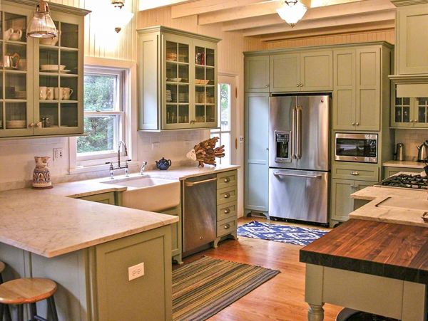Cape Cod Home 994587