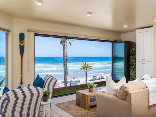 Oceanside Beachfront Four Bedroom Rental Condo Ocean Views
