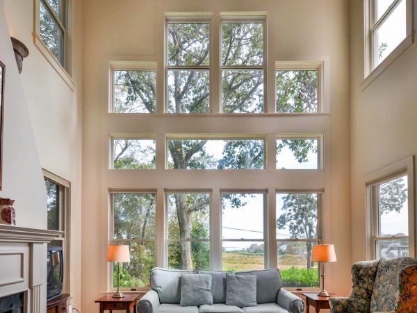 Cape Cod Home 994591