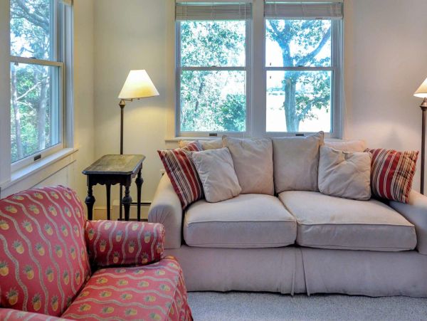 Cape Cod Home 994591
