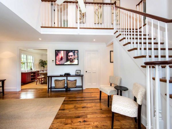 Cape Cod Home 994592