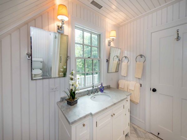 Cape Cod Home 994592