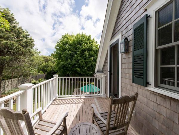 Cape Cod Home 994592