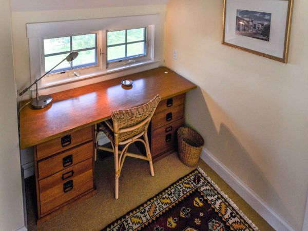 Cape Cod Home 994594