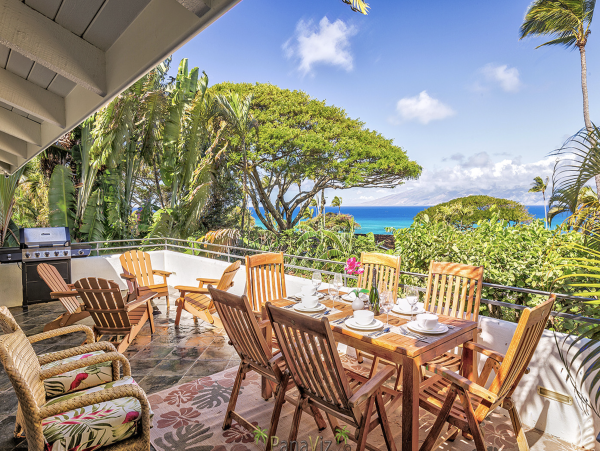 Private Gated Estate Home One Min Walk to Ocean Private Pool Luxury