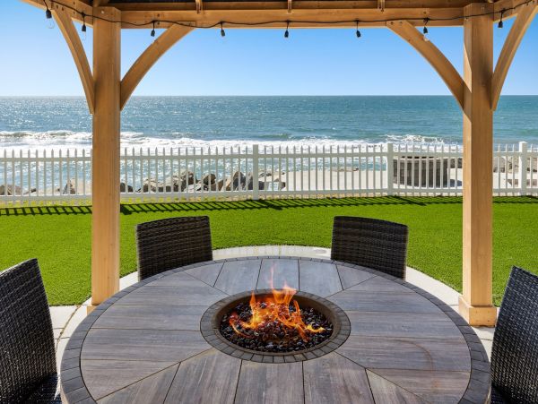 Oceanfront Vacation Condo In Oceanside Sleeps 10 Guests