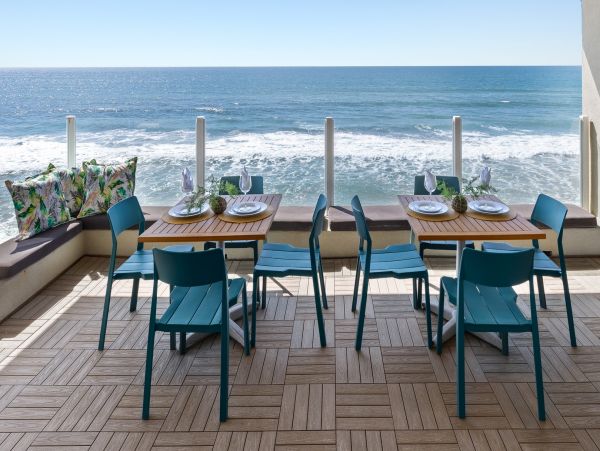 Oceanfront Vacation Condo In Oceanside Sleeps 10 Guests