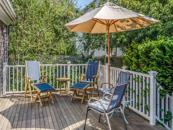 Cape Cod Home 994601