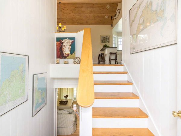 Cape Cod Home 994604
