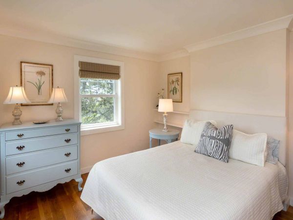 Cape Cod Home 994604