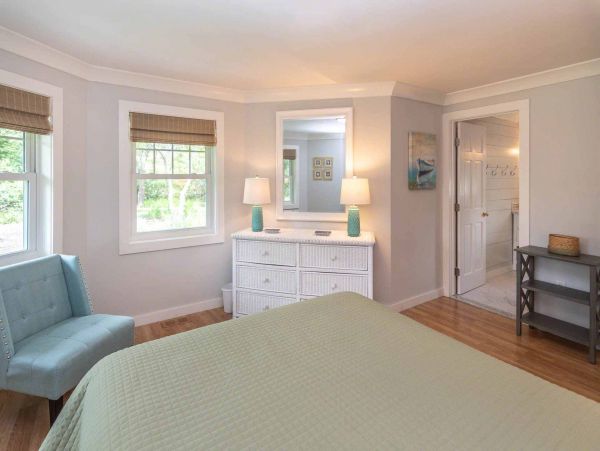 Cape Cod Home 994604