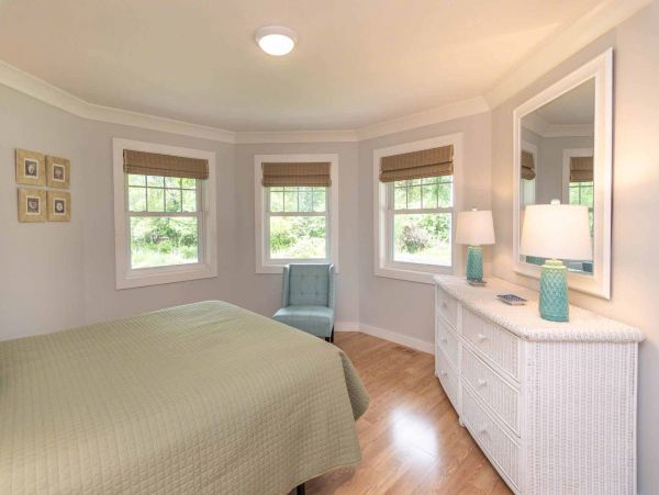 Cape Cod Home 994604