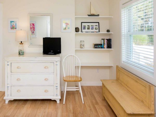 Cape Cod Home 994604