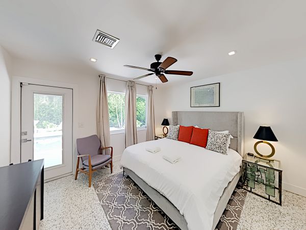 Luxury Vacation Home With Private Pool 8 Guests