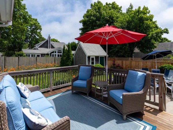 Cape Cod Home 994607