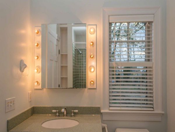 Cape Cod Home 994608