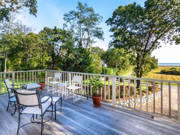 Cape Cod Home 994608