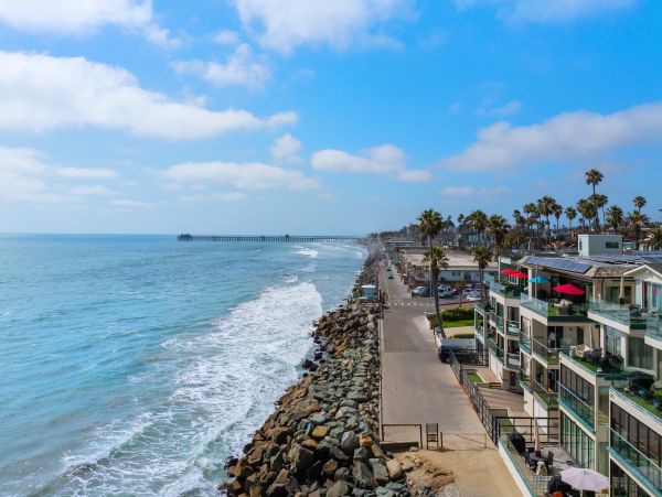 Ocean Views 5 Bedroom Oceanside Luxury Vacation Beach Condo