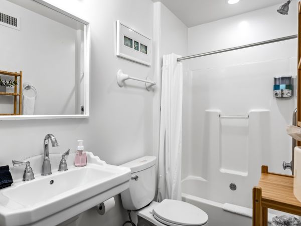 Ocean Views 5 Bedroom Oceanside Luxury Vacation Beach Condo
