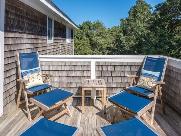 Cape Cod Home 994610