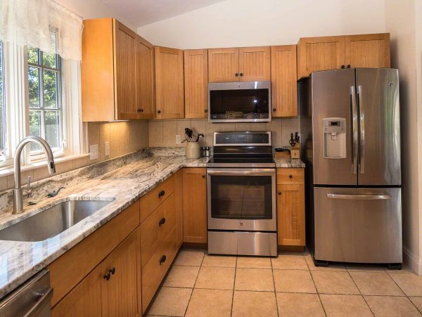 Cape Cod Home 994610