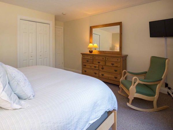 Cape Cod Home 994610